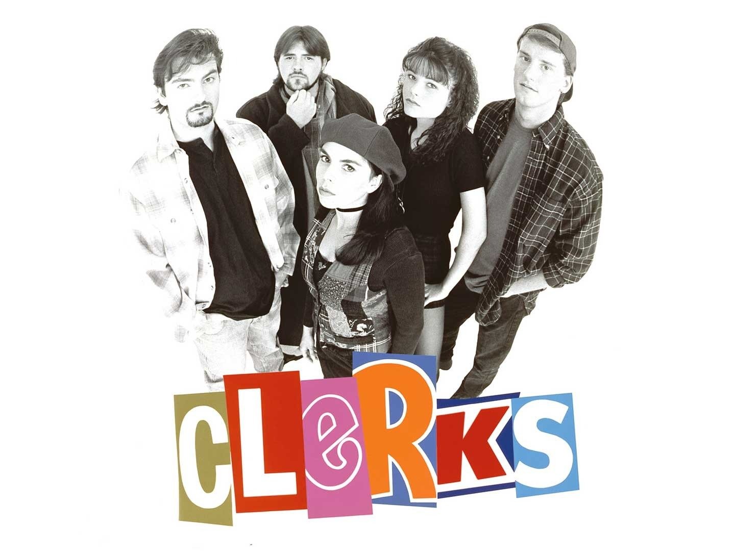 YARN | - Are either one of these any good ? - l don't watch movies. | Clerks.  (1994) | Video clips by quotes | 553610e6 | 紗
